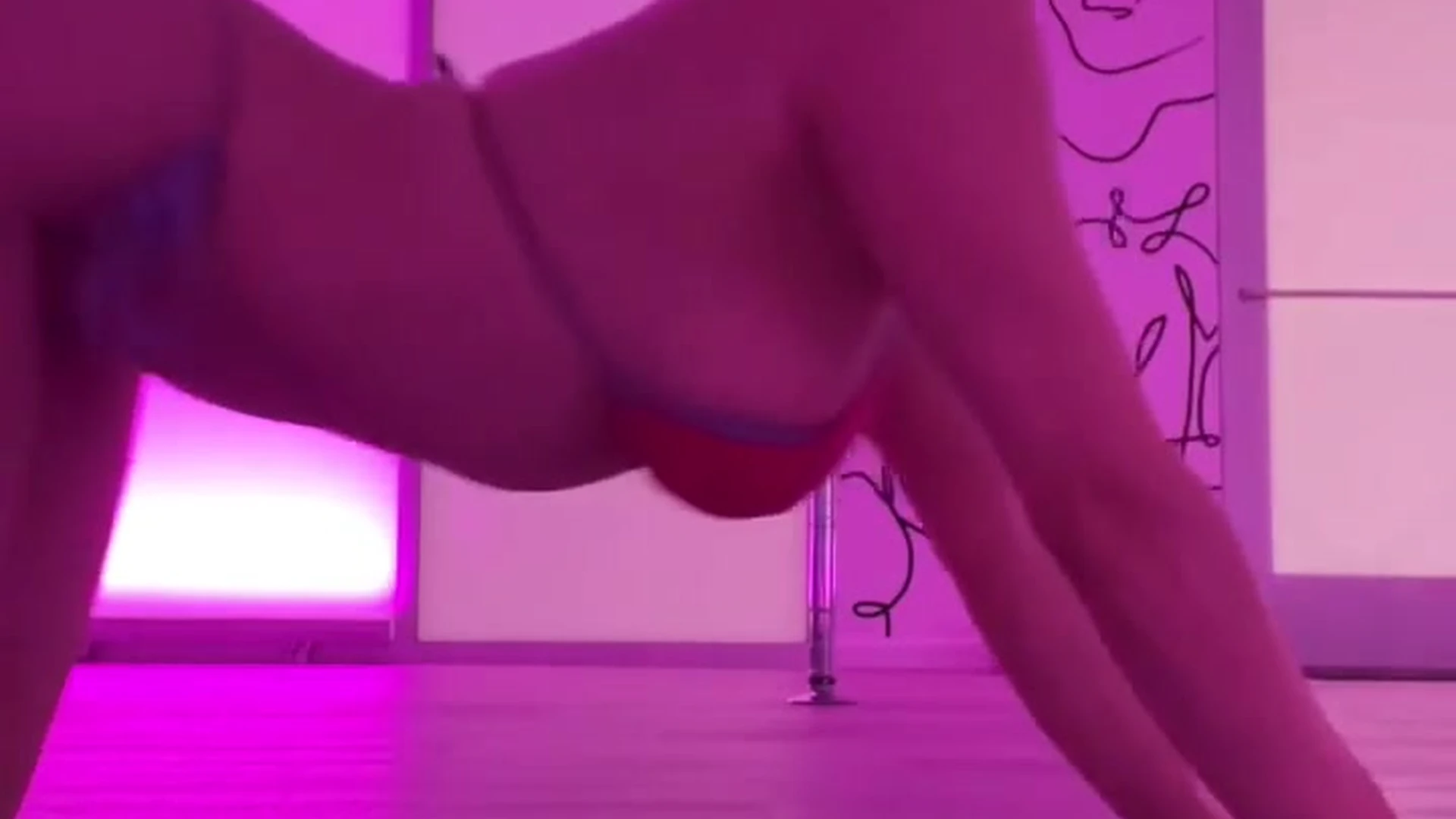 Tease Mama Fiona reddit full clip leak