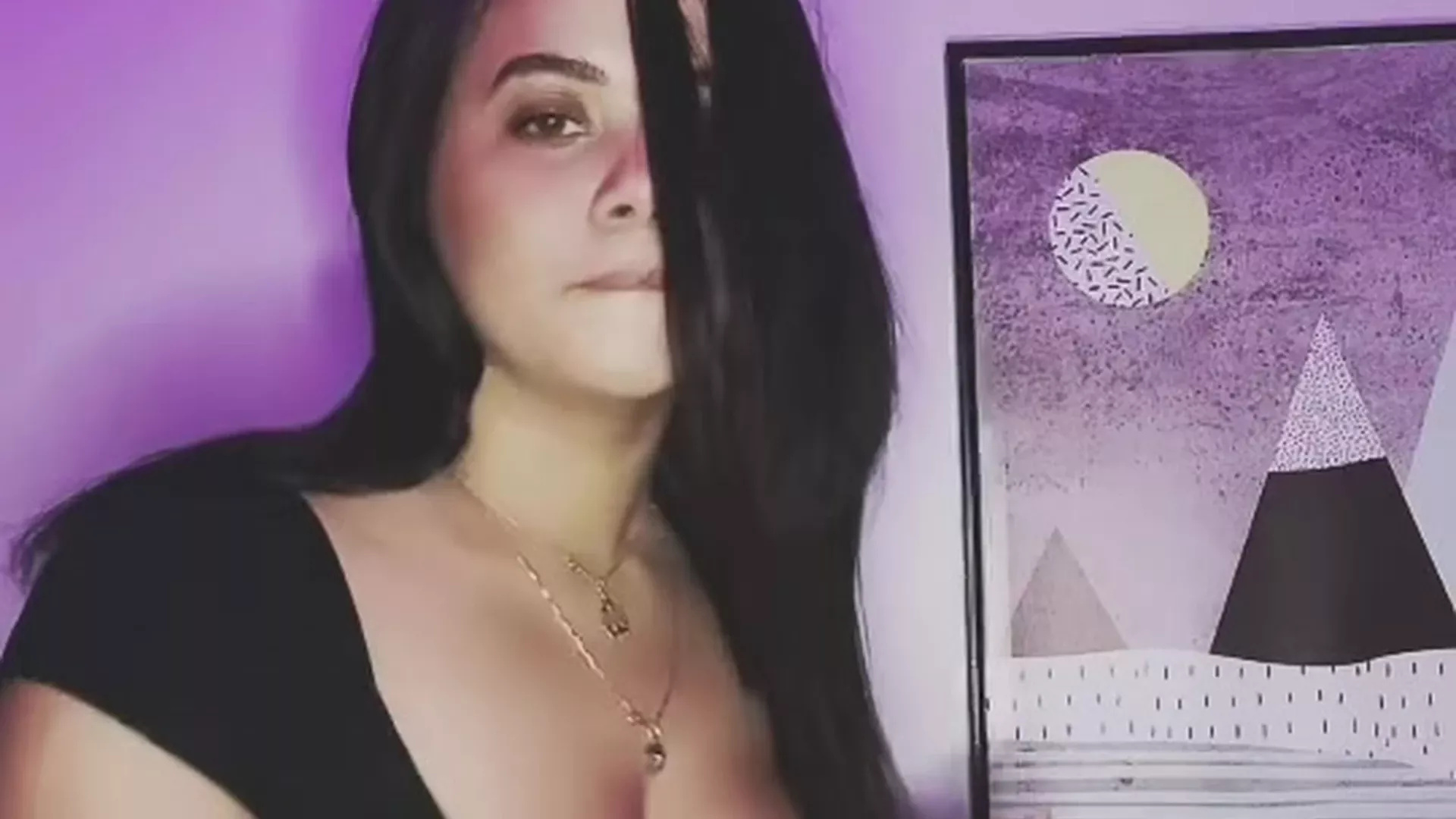 Confident  Dark Hair AudryAdames onlyfans videos Full Clip