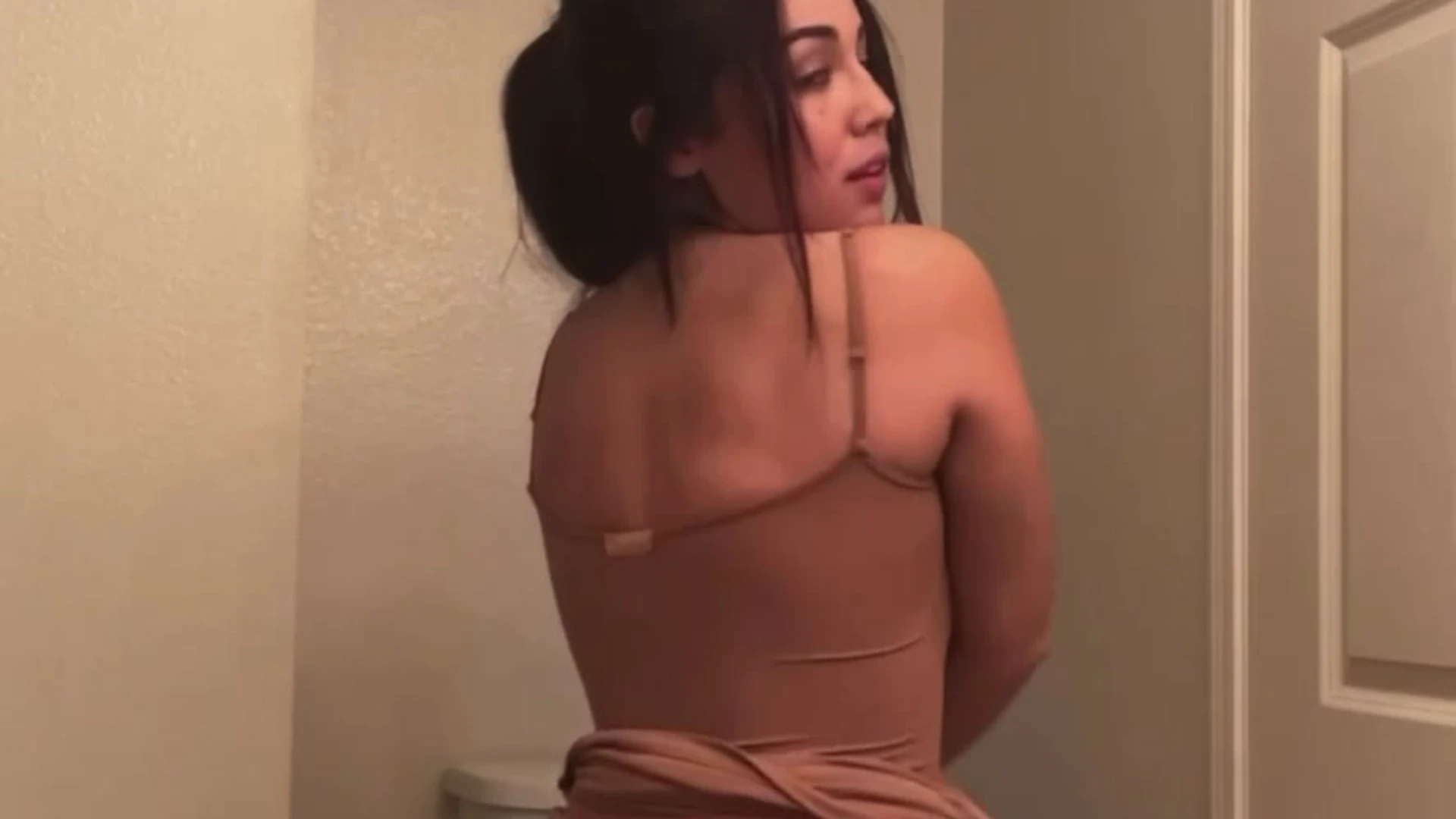 hot girl Brunette Cristiana love fap full vid Epic