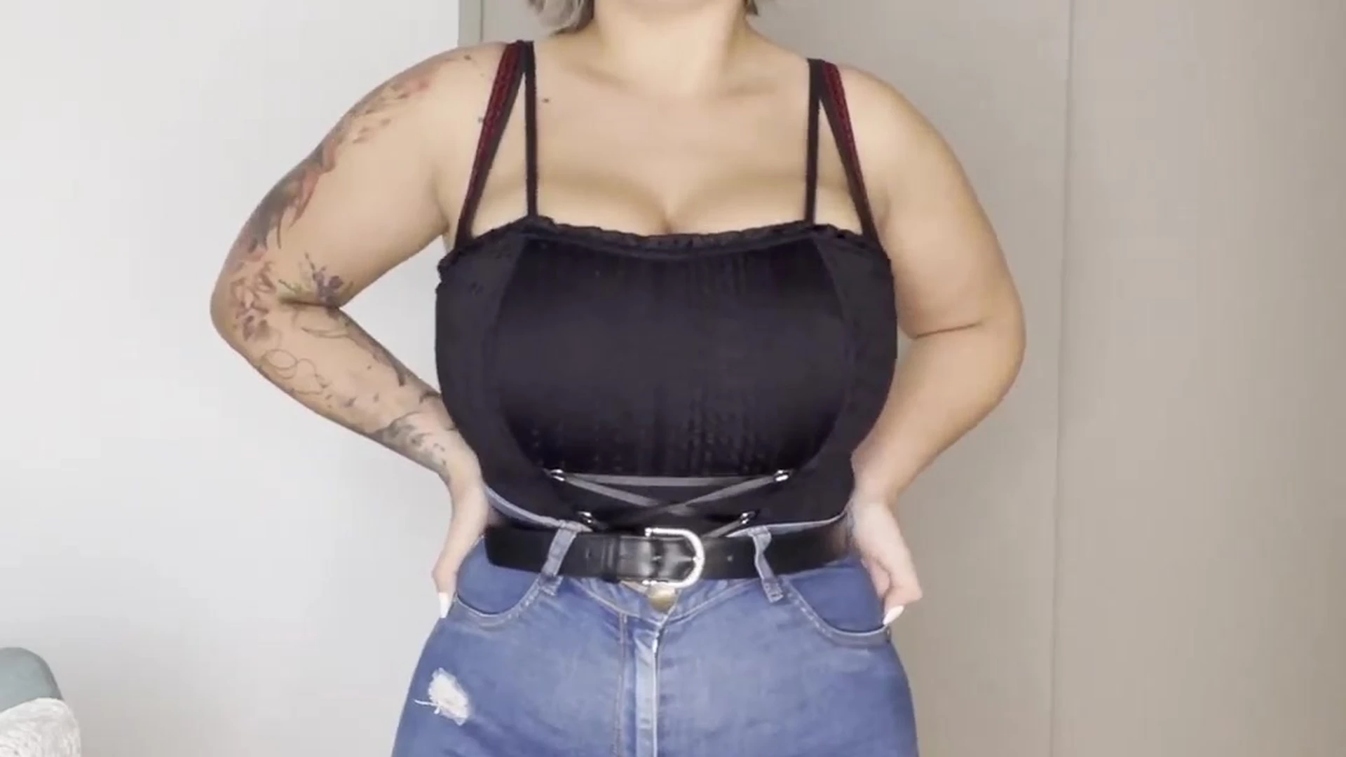 slutty bitch Thick Ass Amarettoh onlyfans leak FullVID