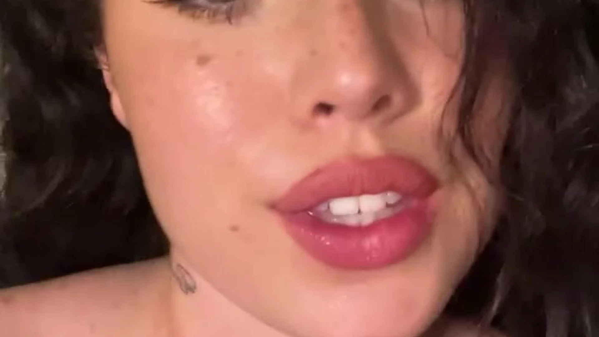 Adventurous Model Cristiana love nude videos