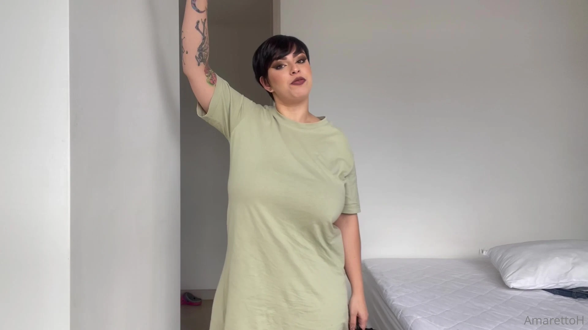 Sensational Lingerine Amarettoh onlyfans naked