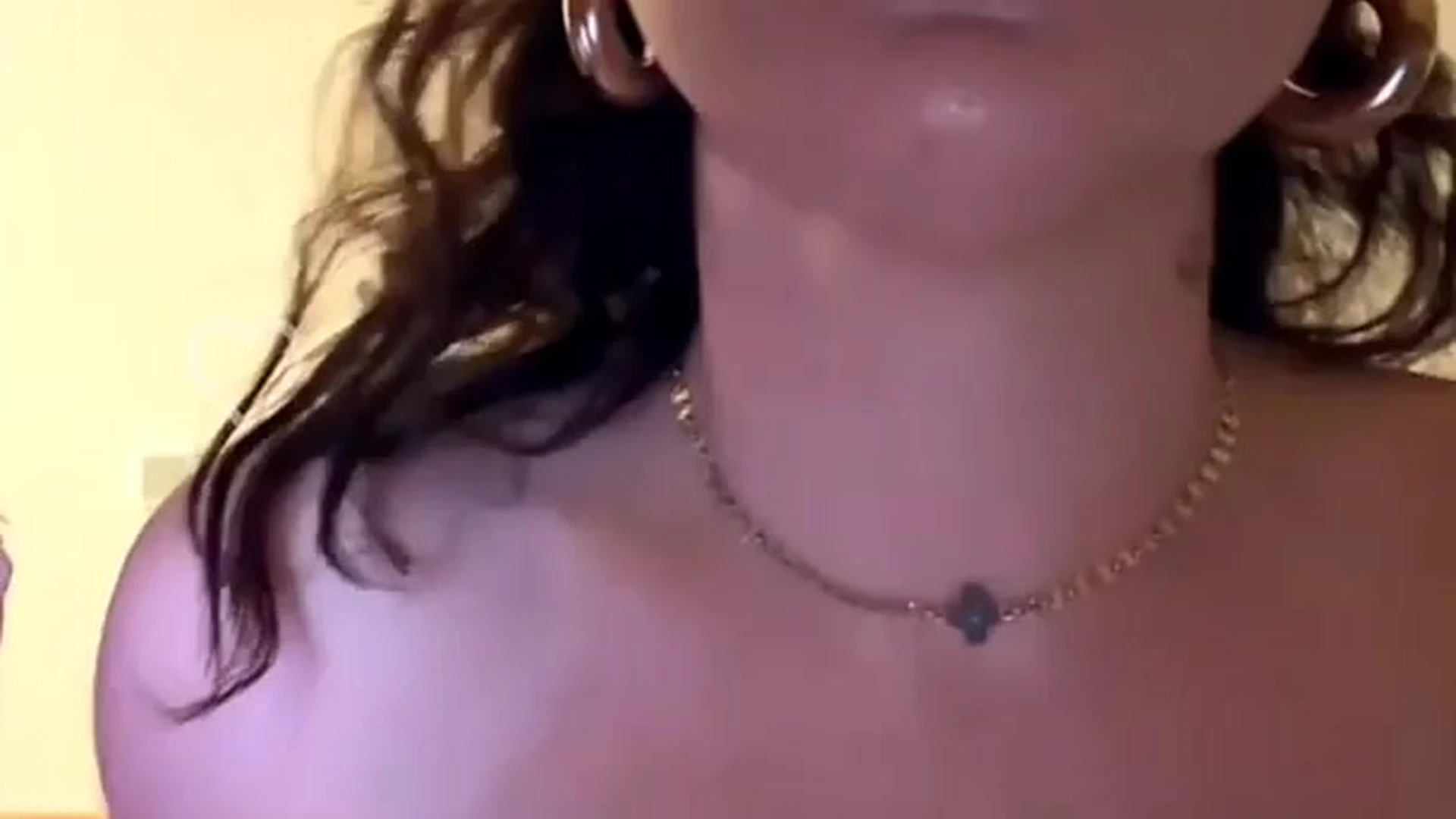 cumslut Lingerine Cristiana love cams Exposed