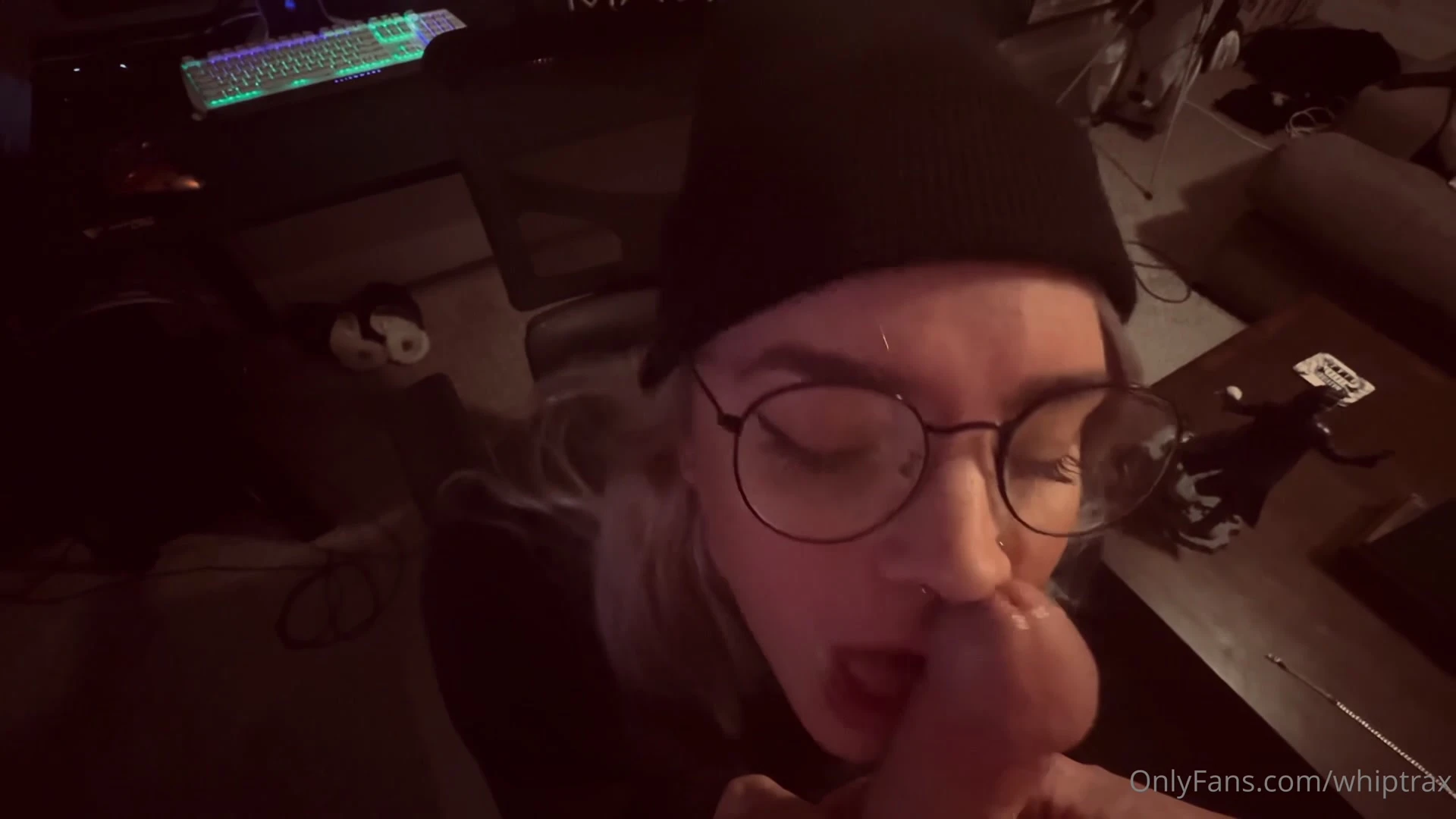 Sensational American Whiptrax fapello